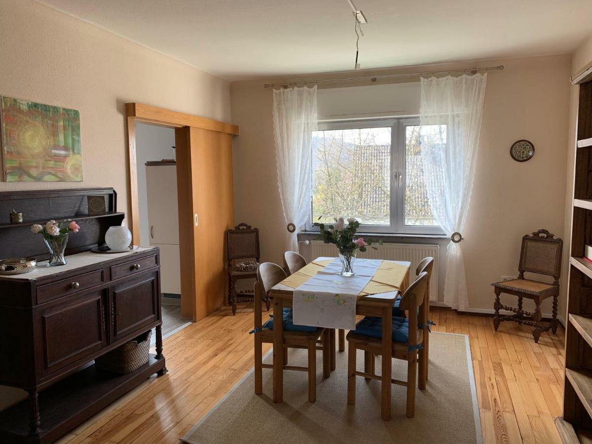 Moderne Ferienwohnung Mit Balkon Im Schoenen Saarland Діллінген Екстер'єр фото