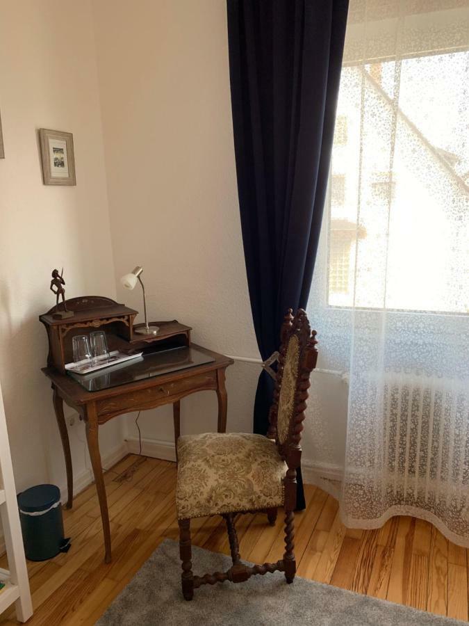 Moderne Ferienwohnung Mit Balkon Im Schoenen Saarland Діллінген Екстер'єр фото